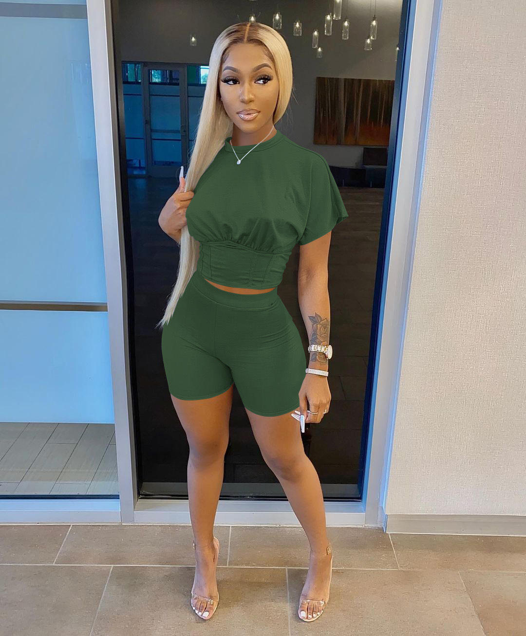 New Styles Fashion Design OEM Custom Logo Printing Plain Shirt Shorts Sets for Women - Imagem 5